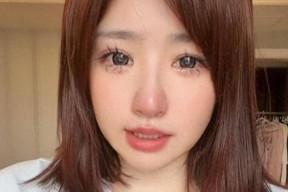 网红滤镜碎一地！黄一鸣遛狗闹剧升级 当众撒泼道歉发言暴露本性